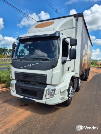 caminhao-volvo-vm-310-bitruck-big-4