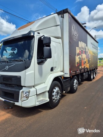caminhao-volvo-vm-310-bitruck-big-1