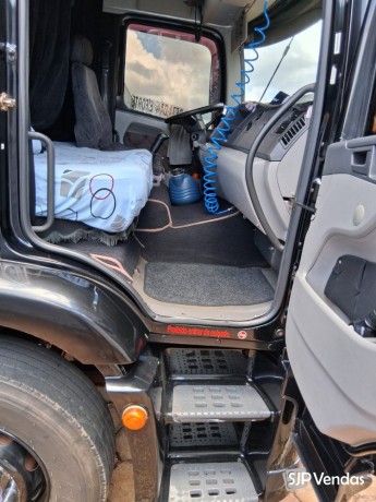 caminhao-24250-bitruck-barato-a-venda-big-4