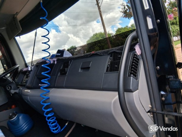 caminhao-24250-bitruck-barato-a-venda-big-3