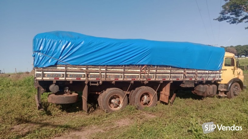 caminhao-mercedes-1513-big-4