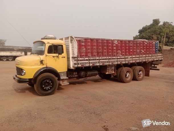 caminhao-mercedes-1513-big-0