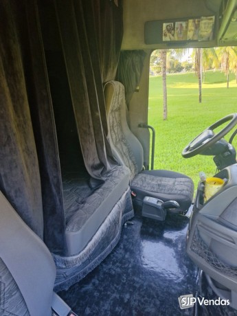 cavalinho-volvo-fh-440-automatico-big-4