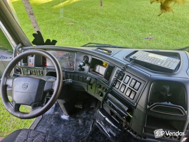 cavalinho-volvo-fh-440-automatico-big-5