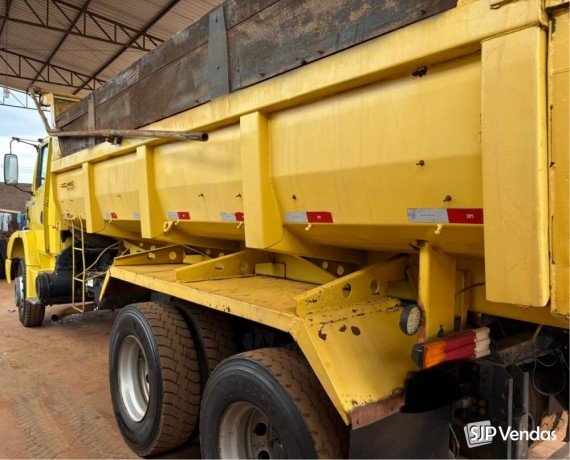 caminhao-cacamba-basculante-mercedes-1620-big-5