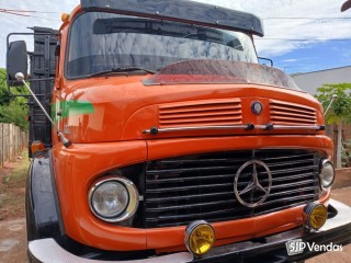 Caminhão Mercedes 1313 a venda