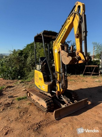 mini-escavadeira-yanmar-2010-big-0