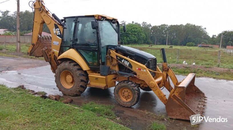 retroescavadeira-caterpillar-416e-ano-2013-big-0