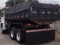 volkswagen-13180-6x2-basculante-small-2