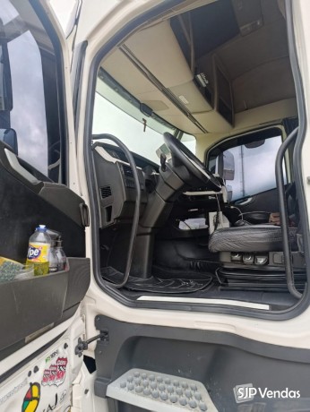 volvo-fh-460-ano-2018-big-5