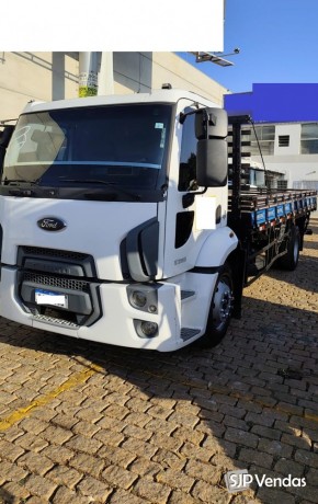 caminhao-ford-cargo-1319-toco-big-0
