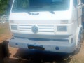 caminhao-volkswagen-8100-small-1