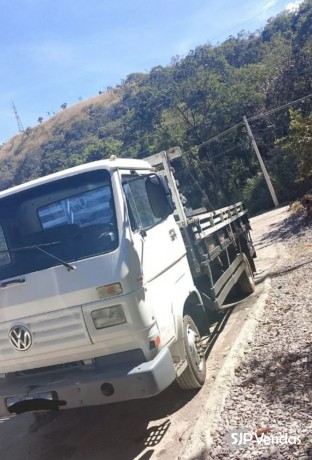 caminhao-volkswagen-8100-big-3
