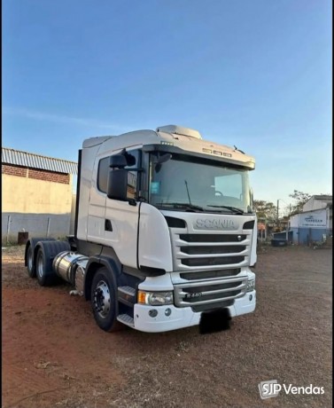 cavalinho-scania-r440-6x2-a-venda-big-1