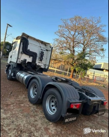cavalinho-scania-r440-6x2-a-venda-big-2