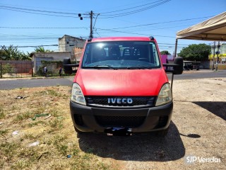 Caminhão Iveco 70c17 ano 2013 a venda em Uberlândia