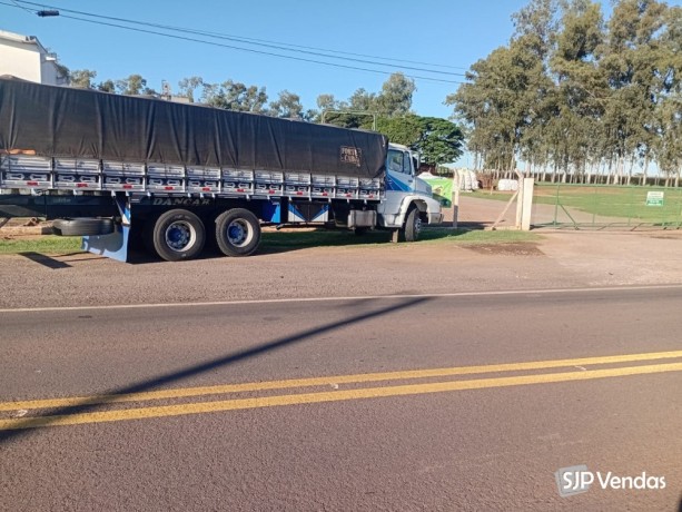 caminhao-mercedes-1618-ano-93-trucado-no-graneleiro-big-5