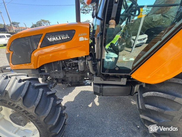 trator-valtra-a800r-ano-2023-tracado-e-cabinado-big-1
