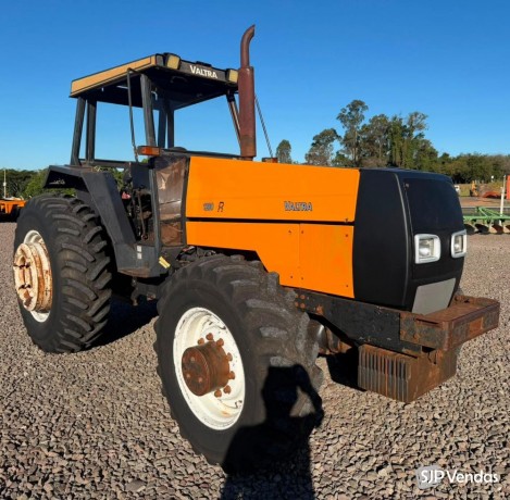 trator-valtra-1280-ano-2000-tracado-a-venda-reliquia-big-1