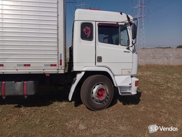caminhao-mercedes-benz-1720-2003-trucado-bau-105m-com-ar-sao-joe-do-rio-preto-big-2
