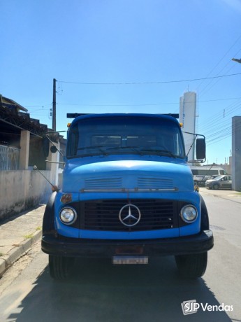 caminhao-mercedes-1313-ano-78-trucado-na-carroceria-com-motor-366-big-0