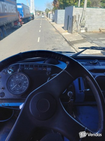 caminhao-mercedes-1313-ano-78-trucado-na-carroceria-com-motor-366-big-10