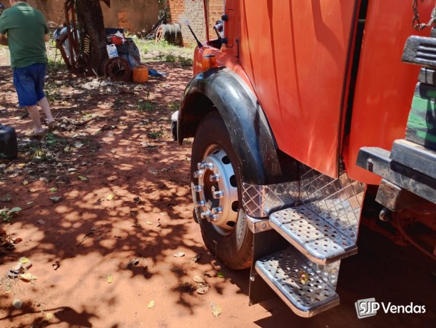 caminhao-mercedes-1313-toco-ano-74-big-5